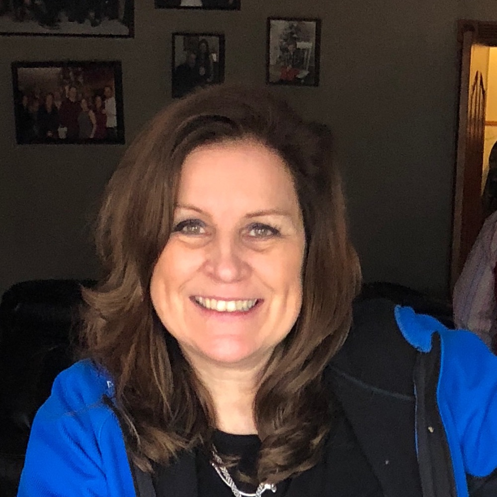 Meet your Posher, Debbie